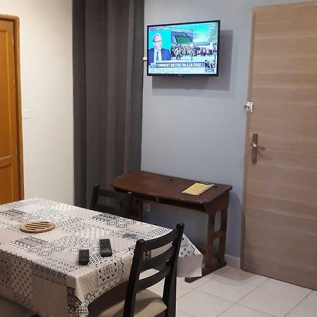 L'Arriere Boutique Daire Maroilles Dış mekan fotoğraf